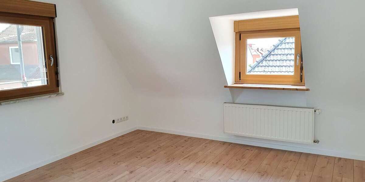 Etagenwohnung Ludwigshafen Edigheim - 150 Zimmer, 55 m&sup2;, 680&euro; | Angebot:26905305