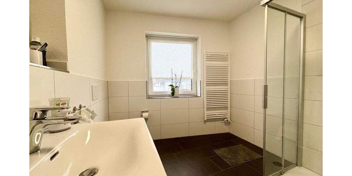 Großzügige 3-Zimmerwohnung im 1. OG in Friedrichshafen-West 3 zimmer