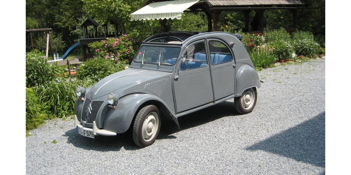 Citroen 2 CV 111.111 km 15.000 &euro; Gilching 82205