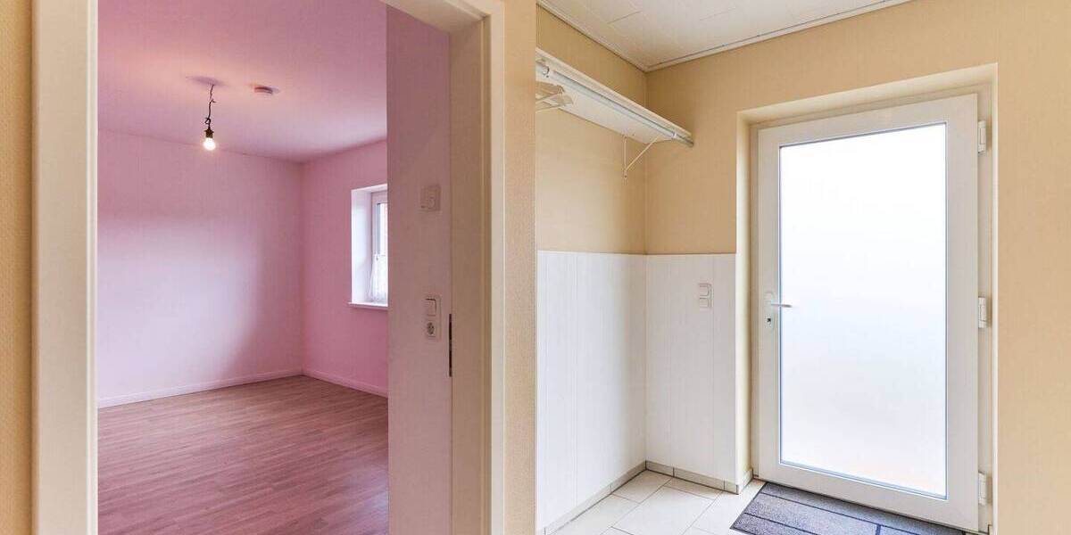 Bungalow Malente / Neukirchen Neukirchen - 4 Zimmer, 121 m&sup2;, 399.000&euro; | Angebot:26208386