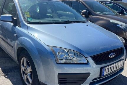 Ford Focus 197.000 km 2.250 &euro; München 81825