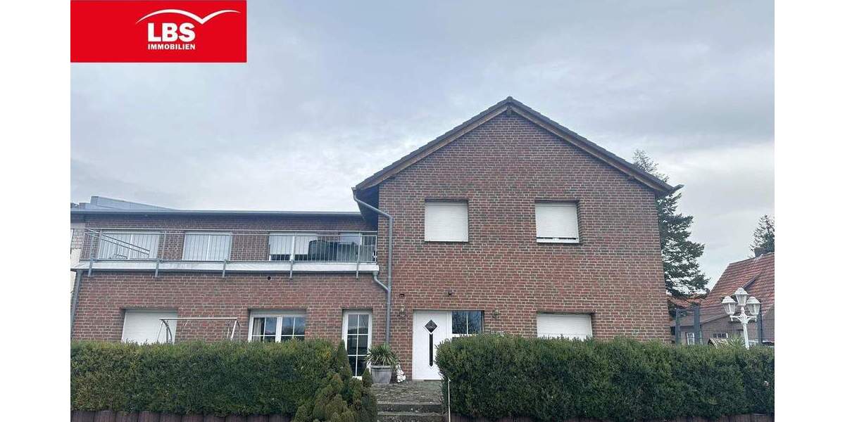 Großzügige Wohnung mit eigenem Eingang in Warmsen! 4 zimmer