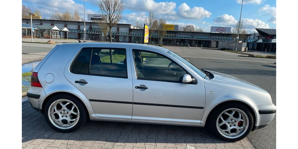 VW Golf 221.000 km 1.500 &euro; Bakum 49456