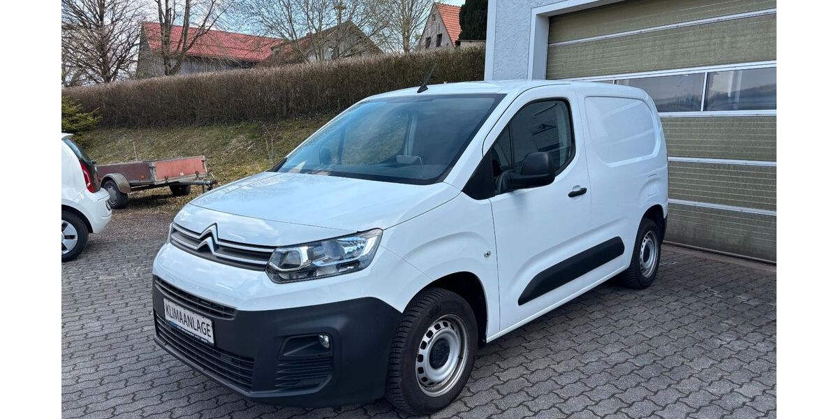 Citroen Berlingo 41.900 km 12.500 &euro; Velburg - Dantersdorf 92355