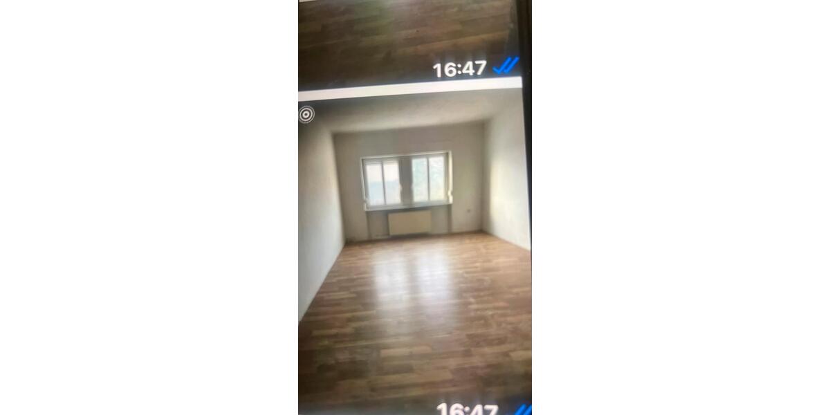Etagenwohnung Neunkirchen - 5 Zimmer, 120 m&sup2;, 750&euro; | Angebot:26678813