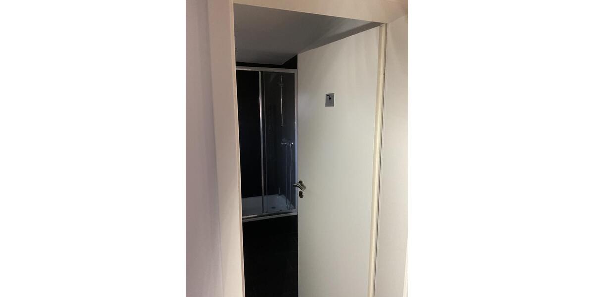 Derzeit keine Besichtigung möglich-Platz für die gesamte Familie 6 zimmer