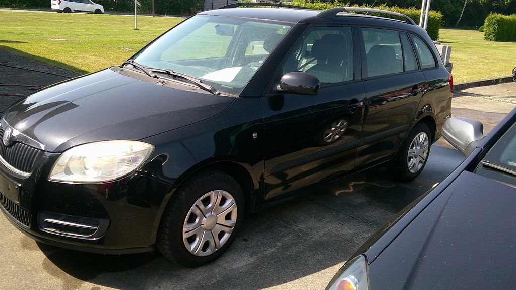 Skoda Fabia 148.780 km 3.490 &euro; Lippstadt-Lipperbruch 59558