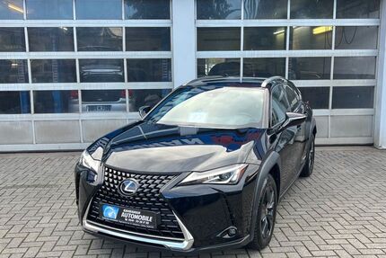 Lexus UX 178.000 km 15.899 &euro; Osnabrück 49090