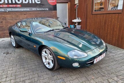 Jaguar XK8 155.185 km 9.980 &euro; Berlin 10627