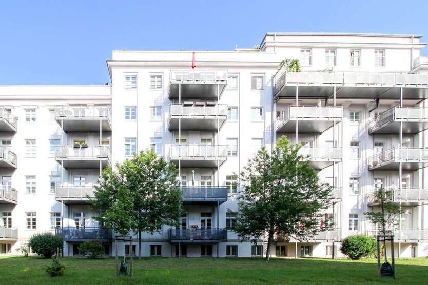 Wohnung zum Kaufen in Dresden 155.000 € 55.7 m²