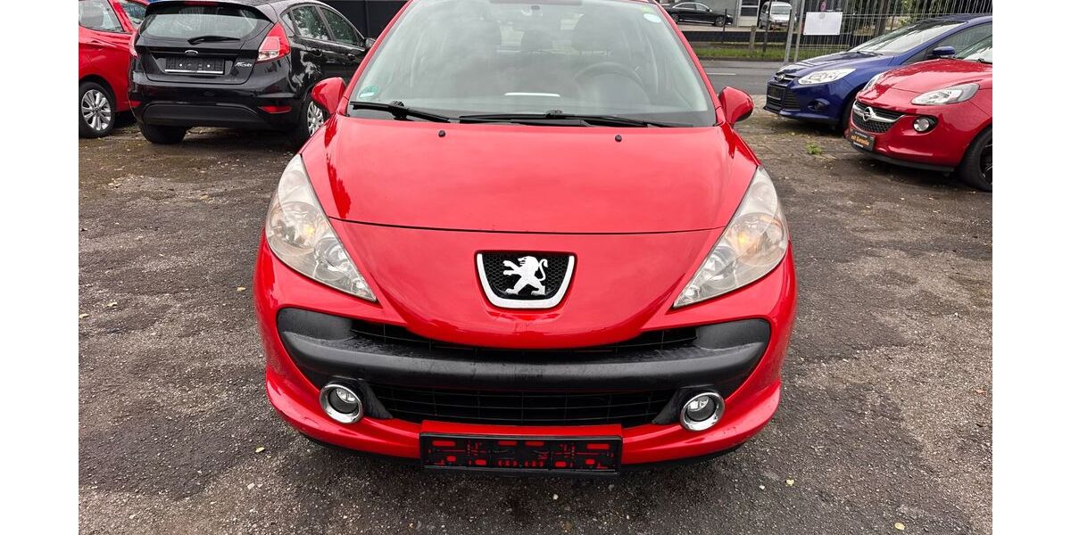 Peugeot 207 251.000 km 1.500 &euro; Celle 29221