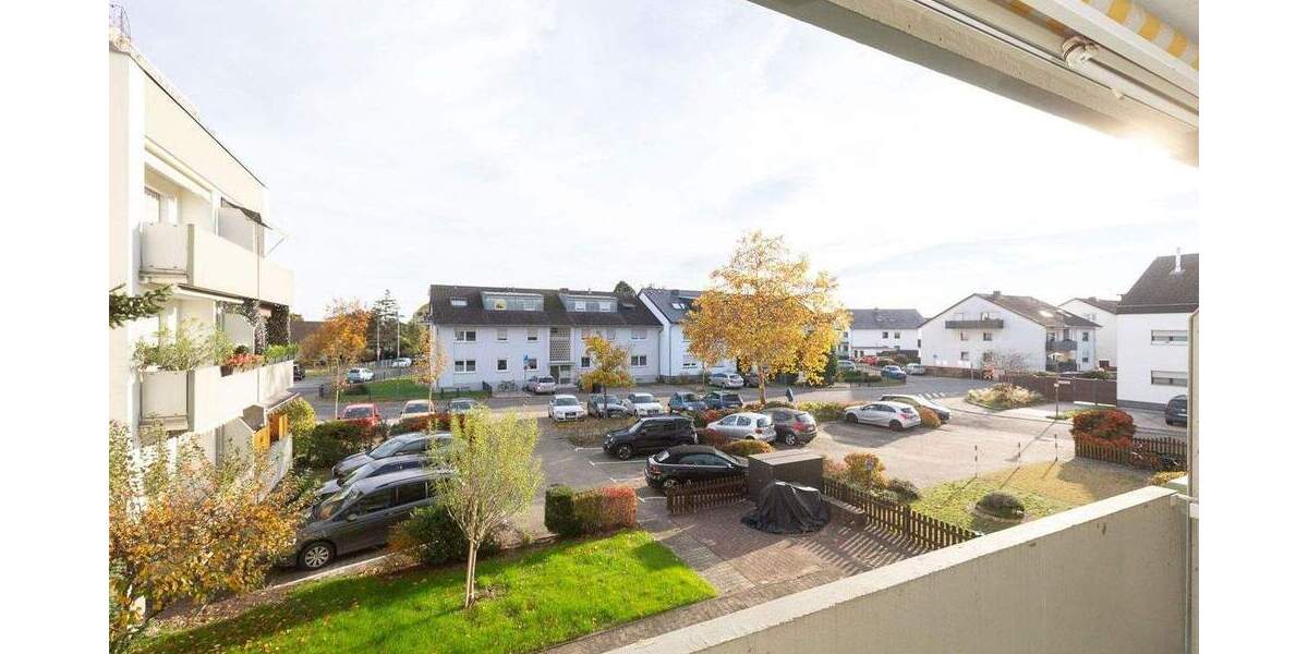 Etagenwohnung Brühl - 3 Zimmer, 82 m&sup2;, 219.000&euro; | Angebot:25747699