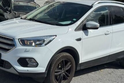 Ford Kuga 84.092 km 11.890 € Dresden 01309