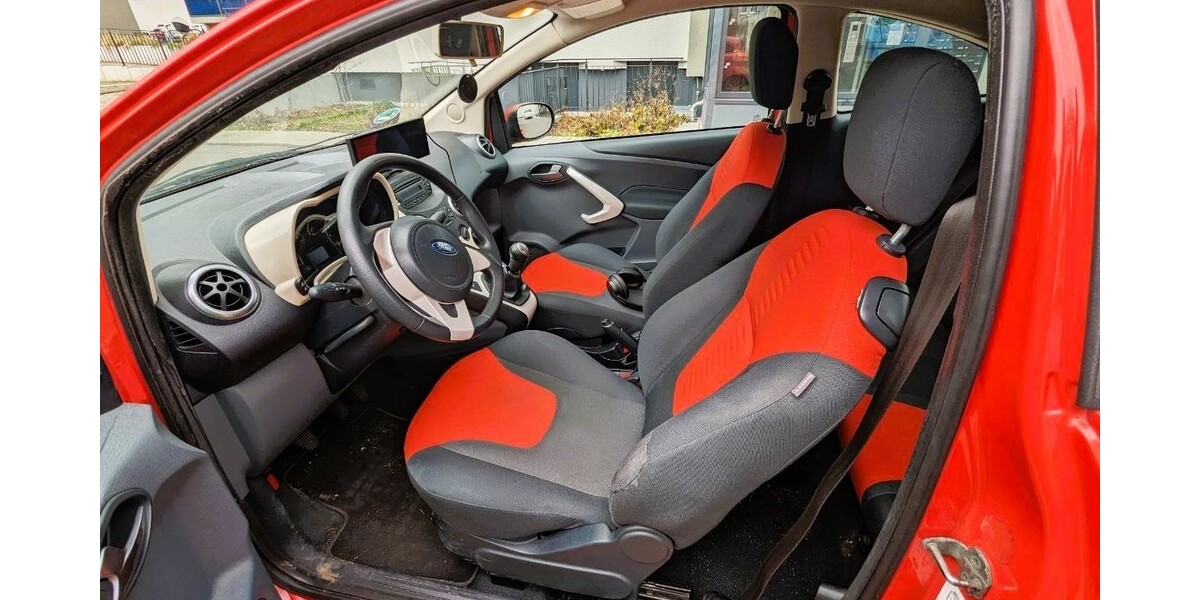 Ford Ka 140.000 km 2.000 € Dresden 01067