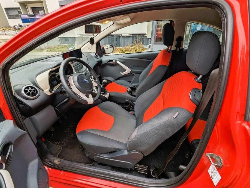 Ford Ka 140.000 km 2.000 € Dresden 01067