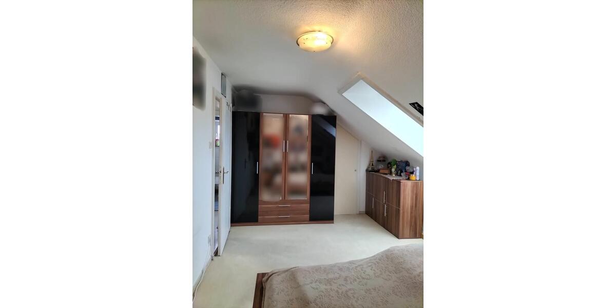 Dachgeschoßwohnung Wertheim - 4.5 Zimmer, 78 m&sup2;, 175.000&euro; | Angebot:26704119