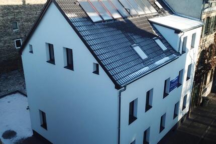 Viel Platz für die ganze Familie – Mehrgenerationenhaus mit Neben 11 zimmer