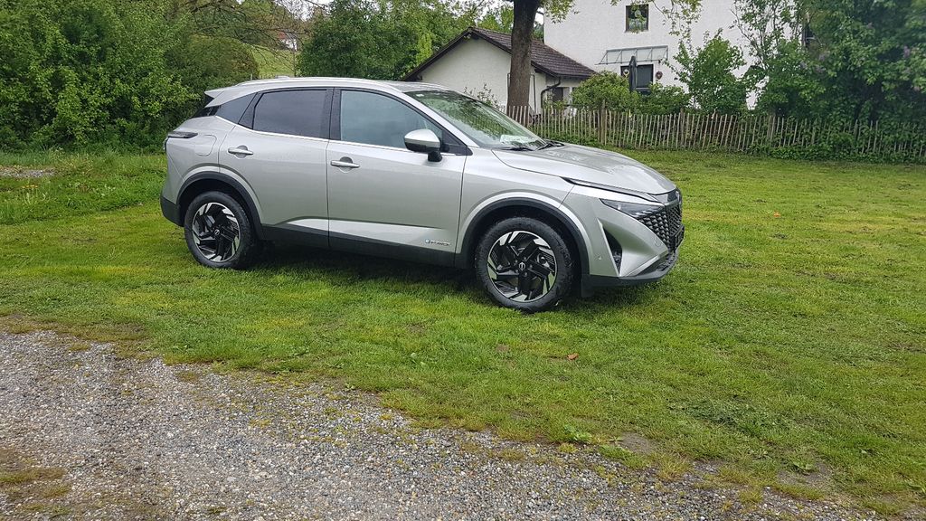 Nissan Qashqai 1.600 km 35.790 &euro; Deggendorf 94469