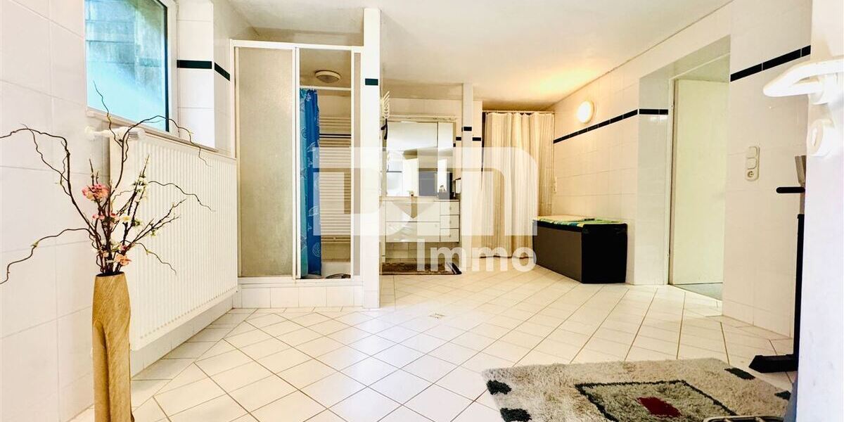 Hochwertiges 1-2 Familienhaus mit Nebengebäude in begehrter Lage mit vielen Extras - Doppelhaushälfte Heilbad Heiligenstadt | Angebot:26905487