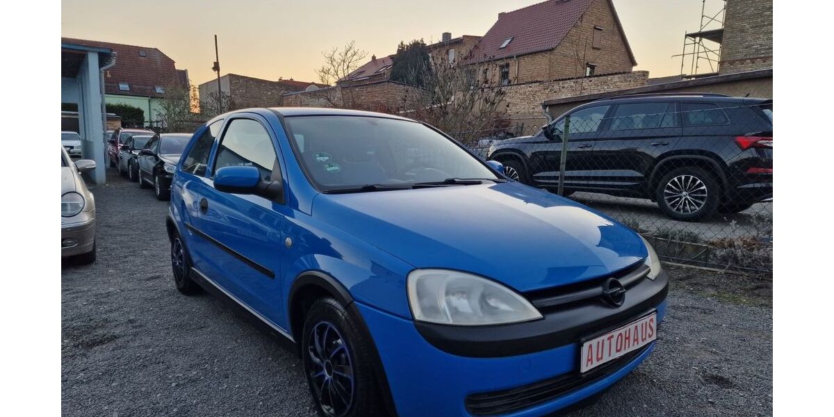 Opel Corsa 114.000 km 1.690 &euro; Halle Saale 06132