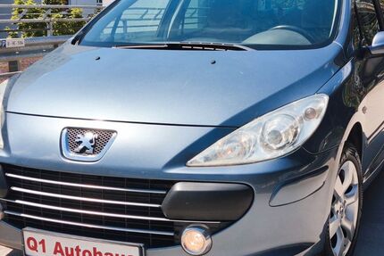 Peugeot 307 230.000 km 1.950 &euro; Berlin 13055
