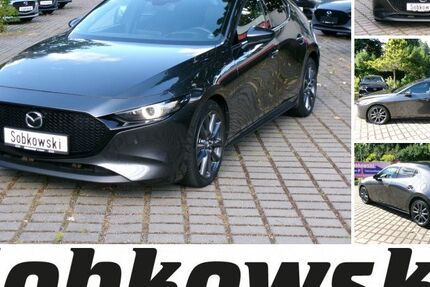 Mazda 3 27.258 km 21.990 &euro; Berlin 13407