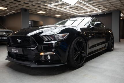 Ford Mustang 102.000 km 33.999 &euro; Remseck 71686