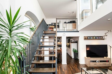 Schöne Galeriewohnung mit Dachterrasse 2 zimmer