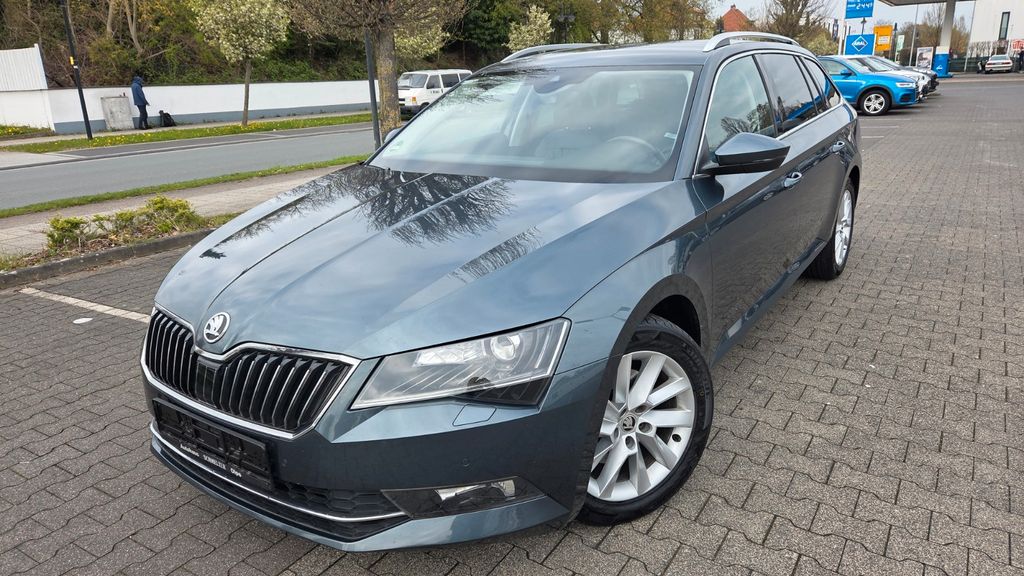 Skoda Superb 139.000 km 16.999 &euro; Salzkotten 33154