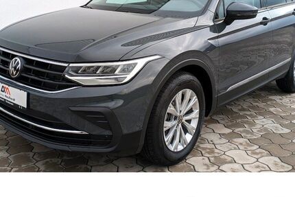 VW Tiguan 5.624 km 30.900 &euro; Bleicherode 99752