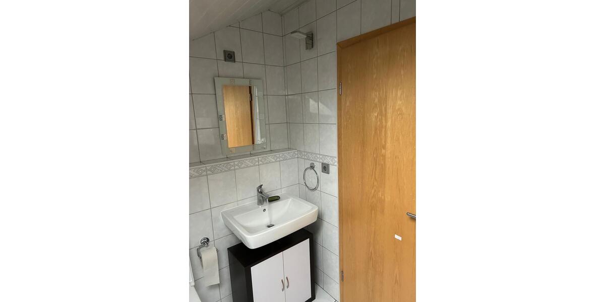 Dachgeschoßwohnung Weilburg - 2 Zimmer, 90 m&sup2;, 850&euro; | Angebot:25403323