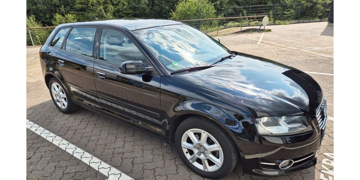 Audi A3 125.000 km 8.990 &euro; Garbsen 30823