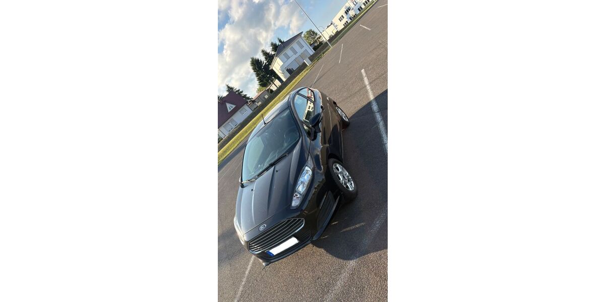 Ford Fiesta 60.201 km 5.899 &euro; Weinsheim 54595