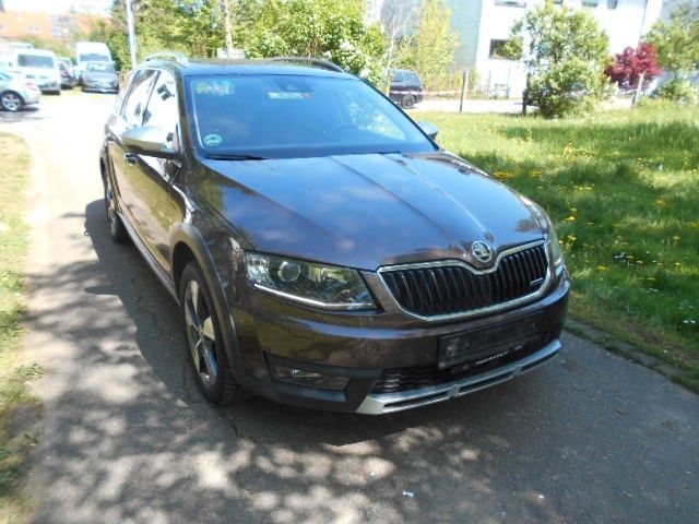 Skoda Octavia 195.000 km 11.450 &euro; Karlsruhe 76227