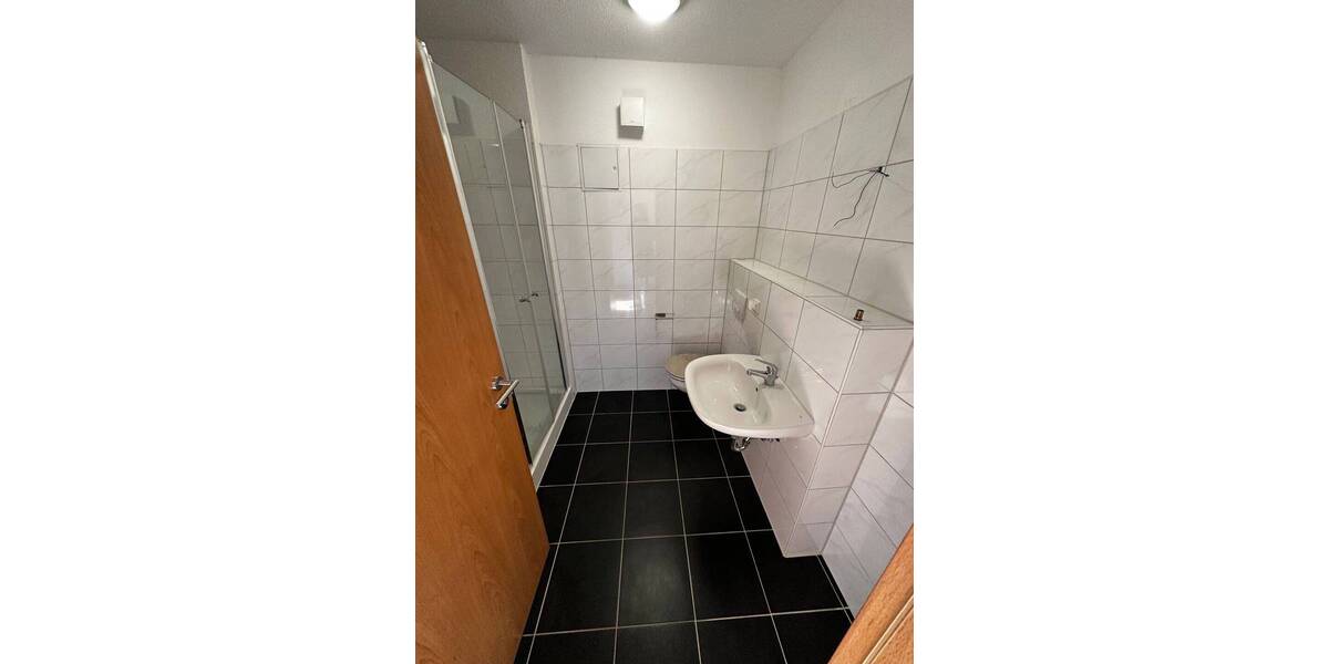 Etagenwohnung Weißenfels - 2 Zimmer, 47 m&sup2;, 290&euro; | Angebot:25997317