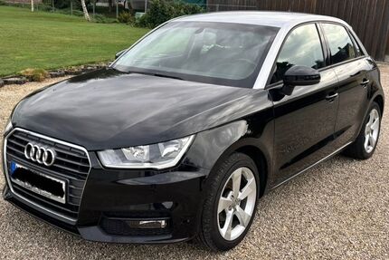 Audi A1 66.400 km 12.450 &euro; Königsmoos 86669