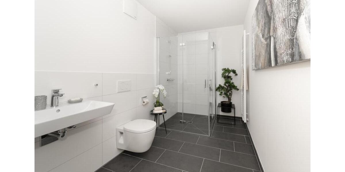 Etagenwohnung Bergisch Gladbach - 3 Zimmer, 91 m&sup2;, 1.331&euro; | Angebot:24820266