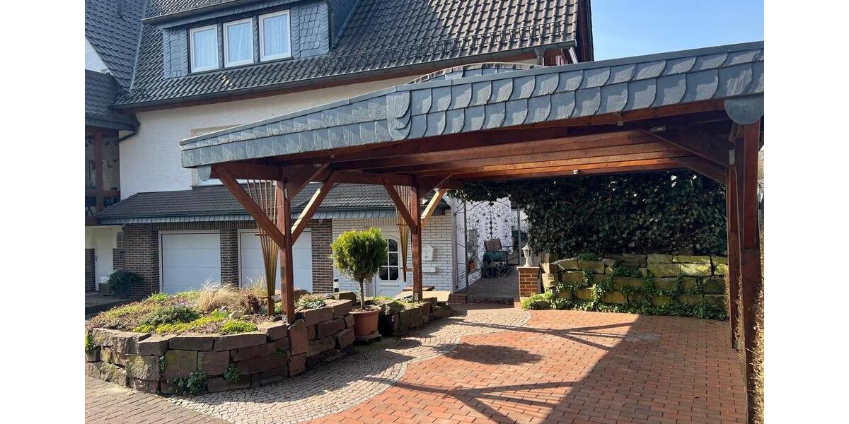 Dachgeschoßwohnung Baunatal - 4 Zimmer, 124 m&sup2;, 1.080&euro; | Angebot:25419152