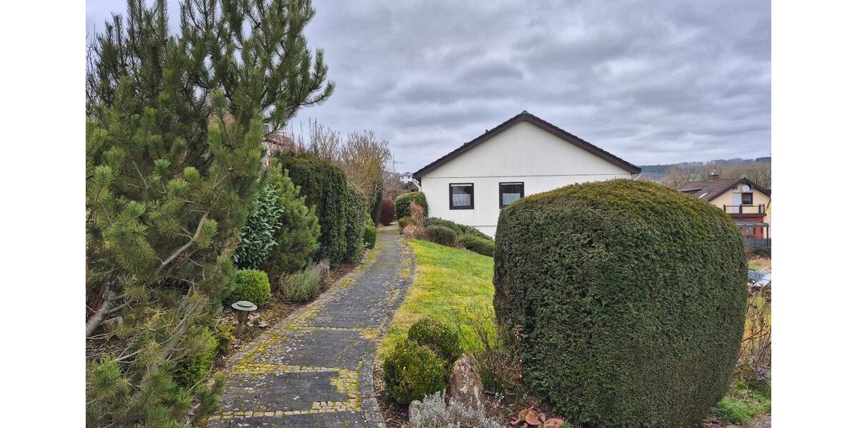 Einfamilienhaus Gerolstein - 7 Zimmer, 142 m&sup2;, 190.000&euro; | Angebot:25138987