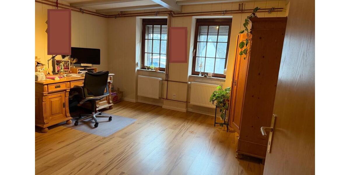 Einfamilienhaus Idstein - 7 Zimmer, 220 m&sup2;, 1.700&euro; | Angebot:25310411