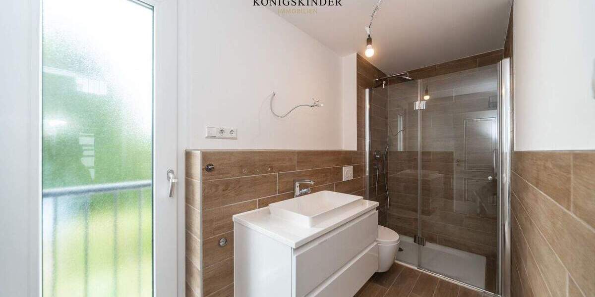 Doppelhaushälfte Stuttgart Zuffenhausen - 8 Zimmer, 154 m&sup2;, 945.000&euro; | Angebot:24709813