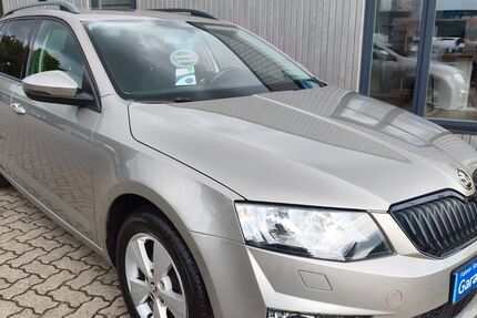 Skoda Octavia 127.197 km 8.799 &euro; Pinneberg 25421