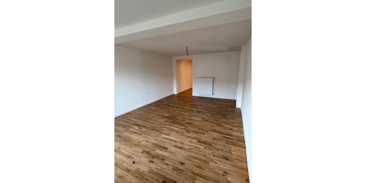 Etagenwohnung Melsungen - 3 Zimmer, 74 m&sup2;, 750&euro; | Angebot:25407895