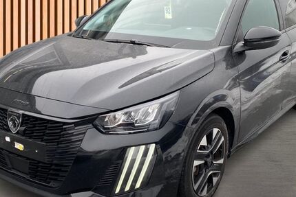 Peugeot 208 28.414 km 14.880 &euro; Dresden 01328