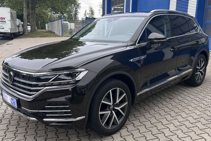 VW Touareg 27.587 km 51.765 &euro; Kassel 34123
