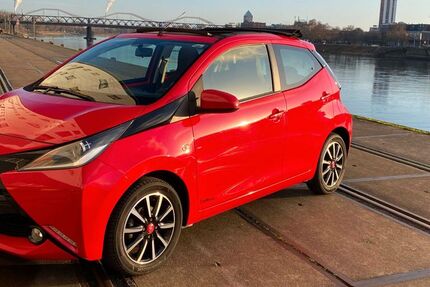 Toyota Aygo (X) 90.177 km 7.000 &euro; Mannheim 68163