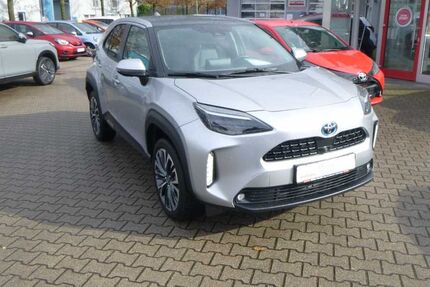 Toyota Yaris Cross 25.100 km 25.555 &euro; Ettlingen-Bruchhausen 76275