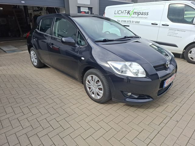 Toyota Auris 160.000 km 3.995 € Hüllhorst 32609