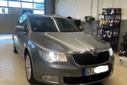 Skoda Superb 58.000 km 8.999 &euro; Harsewinkel 33428