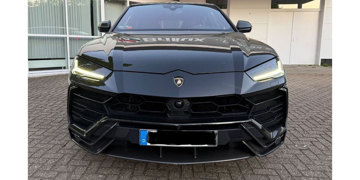 Lamborghini Urus 54.500 km 211.500 &euro; Düren 52353